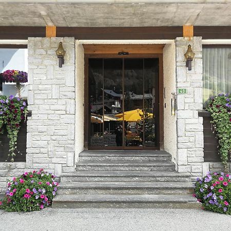Hotel Ambiente Mountain Style Saas-Fee Zewnętrze zdjęcie