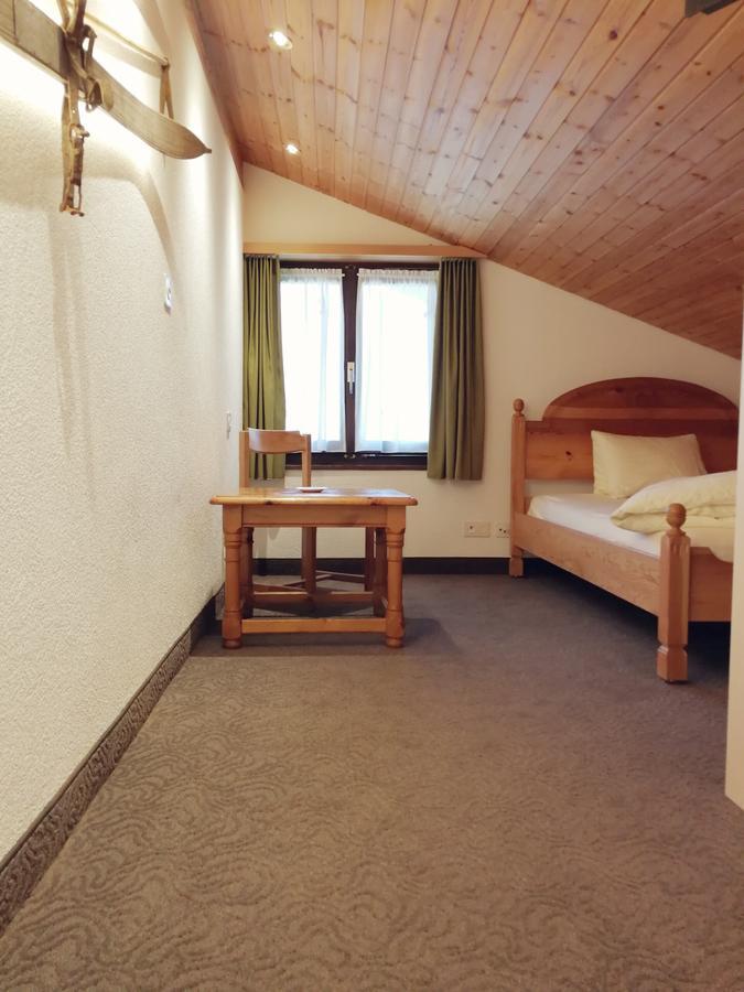 Hotel Ambiente Mountain Style Saas-Fee Zewnętrze zdjęcie